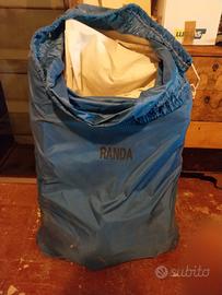 riciclabile tessuto proveniente da Randa dismessa.