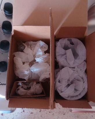 Teiera con due tazze in vetro