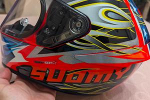 Casco Suomy