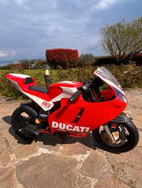 Moto Ducati Peg Perego 12 V