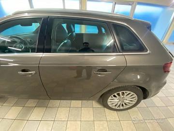 PORTA POSTERIORE SINISTRA AUDI A3 8V ANNO 2018