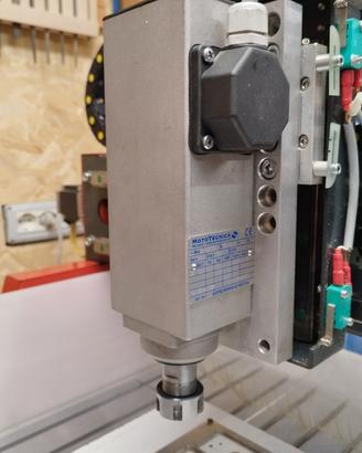 ELETTROMANDRINO MOTOTECNICA 0,75 kW 18000 Rpm ER20