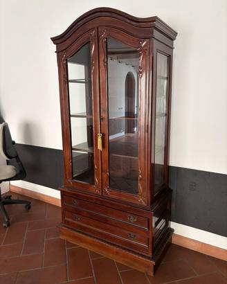Vetrina in legno