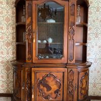 Mobili  salotto anni 70 in stile CLASSICO