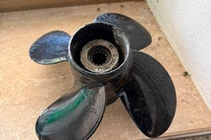 Elica 4 pale per fuoribordo Mercury 40/60