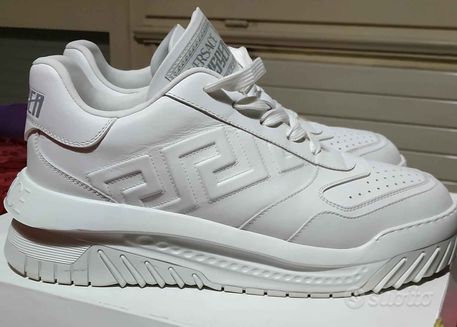 scarpe versace 44 Abbigliamento e Accessori In vendita a Varese