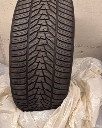 Hankook Winter i*cept evo3