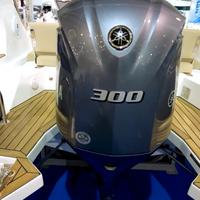 Gommone x25 strafull con 300 yamaha come nuovo