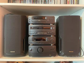 Impianto HI-FI Technics completo con casse