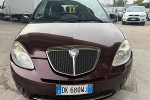 Lancia Ypsilon 1.2 Argento