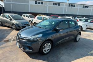Renault Clio 1.2 75CV 5 porte Zen