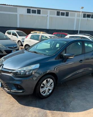 Renault Clio 1.2 75CV 5 porte Zen