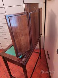 toeletta/scrittoio in stile liberty italiano 