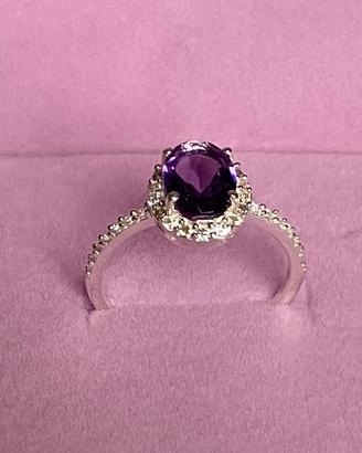 Anello in argento rodiato con Ametista viola