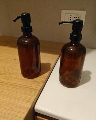 Nr 2 dispenser per sapone liquido
