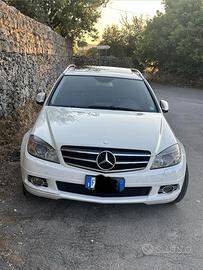 Auto Mercedes classe c220