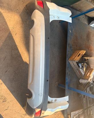PARAURTI POSTERIORE FORD KUGA ANNO:2015