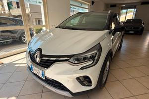 Renault Captur Plug-in Hybrid E-Tech 160 CV Initia