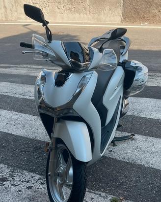 Honda SH 125 ABS - Anno 2023 - Garanzia Honda