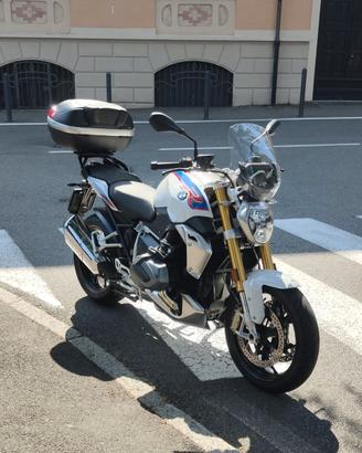 BMW R 1250 R  HP