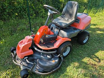 trattorino tagliaerba husqvarna rider 4x4 