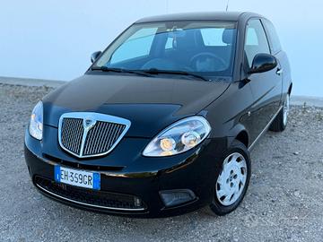 Lancia Ypsilon 1.2 69 CV DIVA