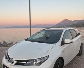 Toyota Auris 1.8 Hybrid batterie garantite