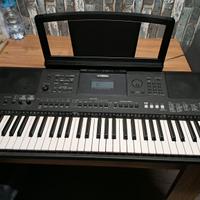 Tastiera Yamaha psr-e453 