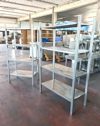 2 scaffalature per macello usate