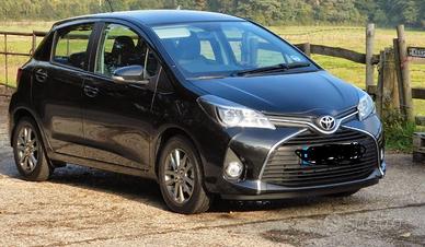 TOYOTA YARIS 2014 RICAMBI PEZZI