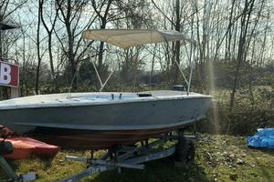 Spazio 5 con motore Yamaha