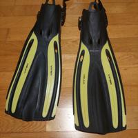 Attrezzatura sportiva subacquea