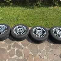 Cerchi 15 con gomme estive Fiat
