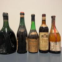 18 Bottiglie di vino VINTAGE