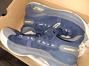 UNDER ARMOUR SC