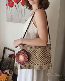 borsa in fibra naturale con laccio  e tracolla