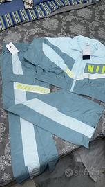 Tuta nike donna taglia M