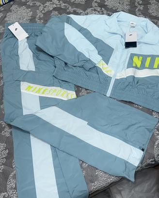 Tuta nike donna taglia M