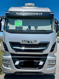 Camion Iveco stralis HI WAY 460 assi 3 anno 2017