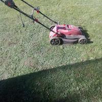 Macchina tagliaerba elettrica