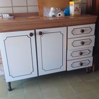 mobile cucina 2 ante e 3 cassetti