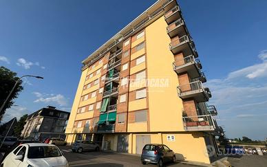 Appartamento ristrutturato con doppia esposizion