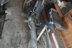 motorino piaggio bravo 