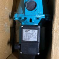 Elettropompa autoadescante