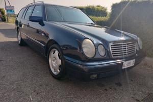 Mercedes W210 E200 1996