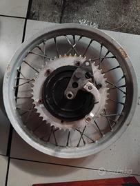 cerchio KTM con mozzo grimeca GS 250 anni 70