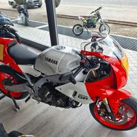 Yamaha XSR 900 2026 LEGEND RED KM 0
