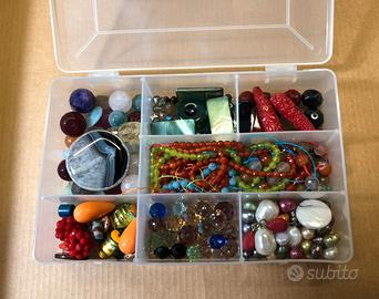 Set artigianale per collanine