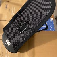 Sdraietta BabyBjorn neonato NERA