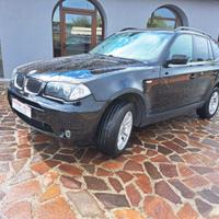BMW X3 2.0 150CV Gancio traino